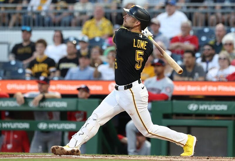 Pirates Must Do What They Can to Keep Brandon Lowe